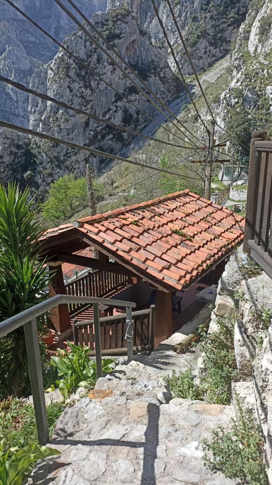 El Portal Del Abuelo Arenas De Cabrales Exterior foto