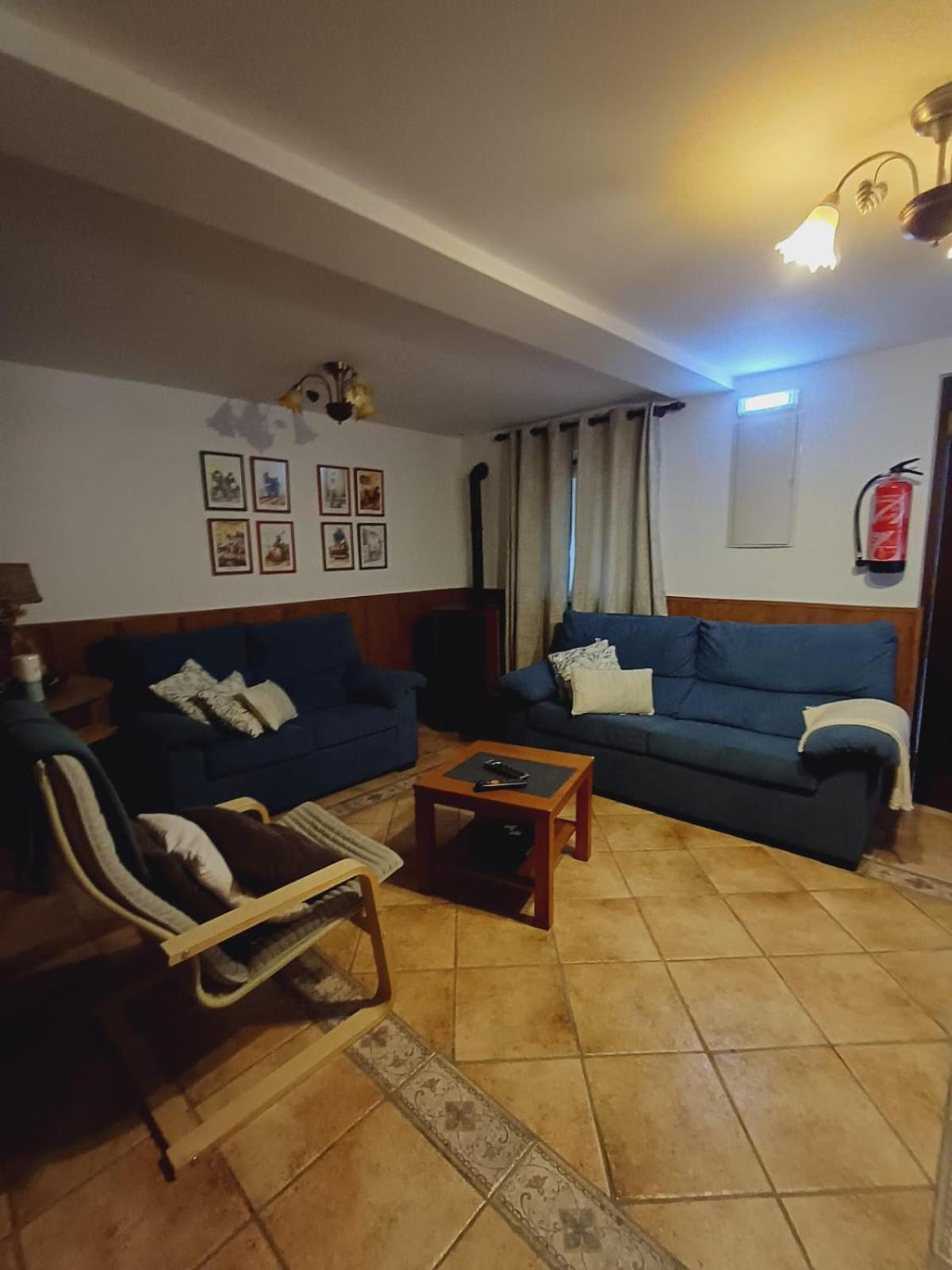 El Portal Del Abuelo Arenas De Cabrales Exterior foto